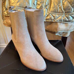 Talbots Isra Chelsea Suede Ankle Boots NWT size 6